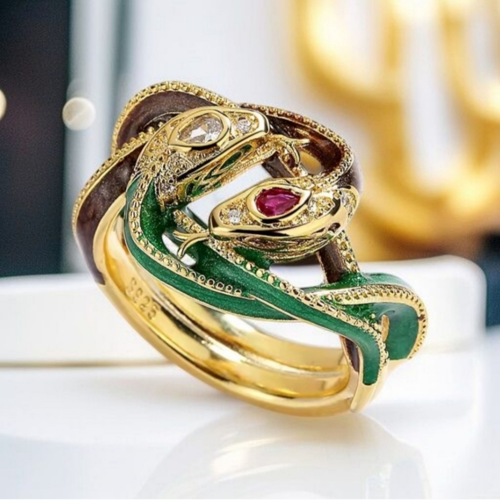 Luxury 18k Gold Plated Intertwined Snake Serpent Enamel Crystal Ring